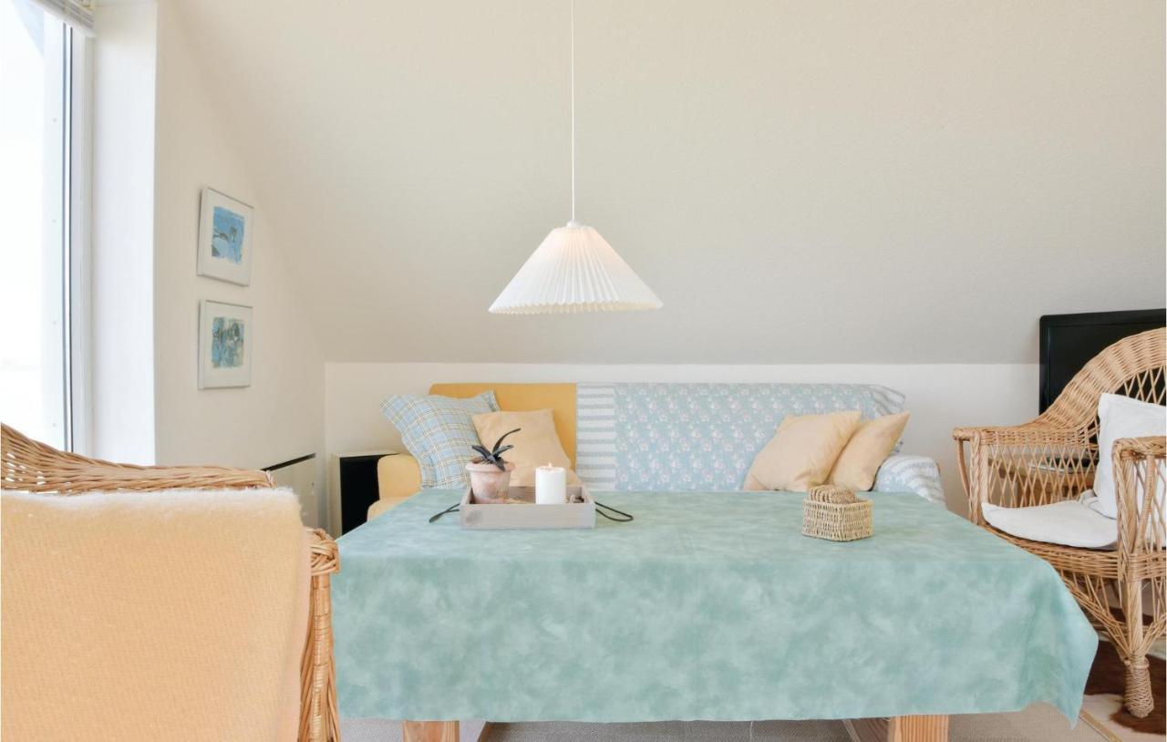 2 Bedroom Amazing Home In Lemvig Norby  Экстерьер фото